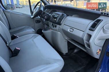 Минивэн Opel Vivaro 2009 в 