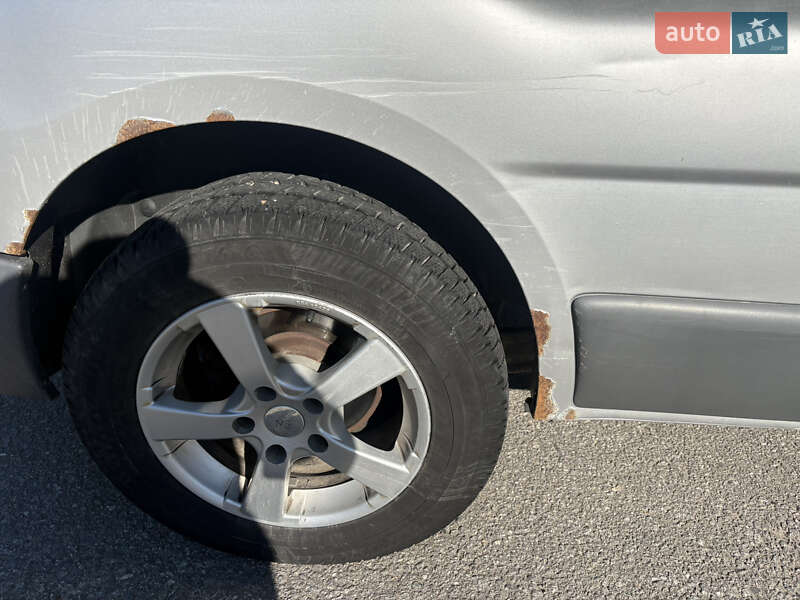 Грузовой фургон Opel Vivaro 2004 в Залещиках