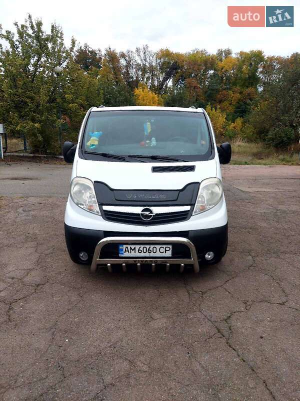 Минивэн Opel Vivaro 2007 в Малине фото 4 Минивэн Opel Vivaro 2007 в Малине