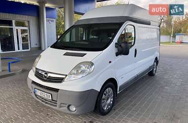 Грузовой фургон Opel Vivaro 2014 в Николаеве