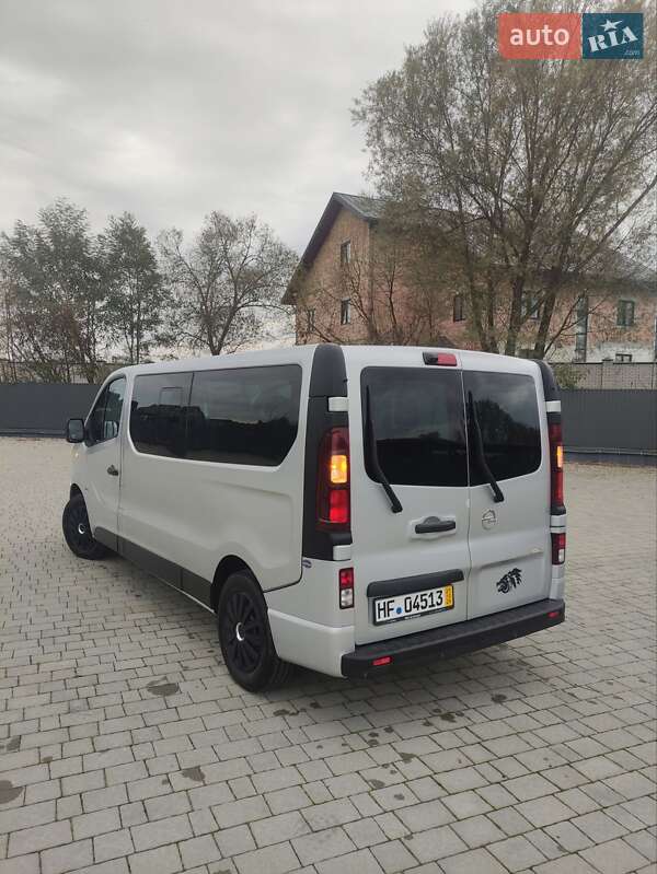 Минивэн Opel Vivaro 2015 в Бартатовом фото 15 Минивэн Opel Vivaro 2015 в Бартатовом