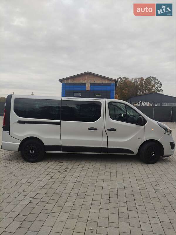 Минивэн Opel Vivaro 2015 в Бартатовом фото 21 Минивэн Opel Vivaro 2015 в Бартатовом