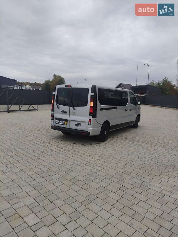 Минивэн Opel Vivaro 2015 в Бартатовом фото 42 Минивэн Opel Vivaro 2015 в Бартатовом