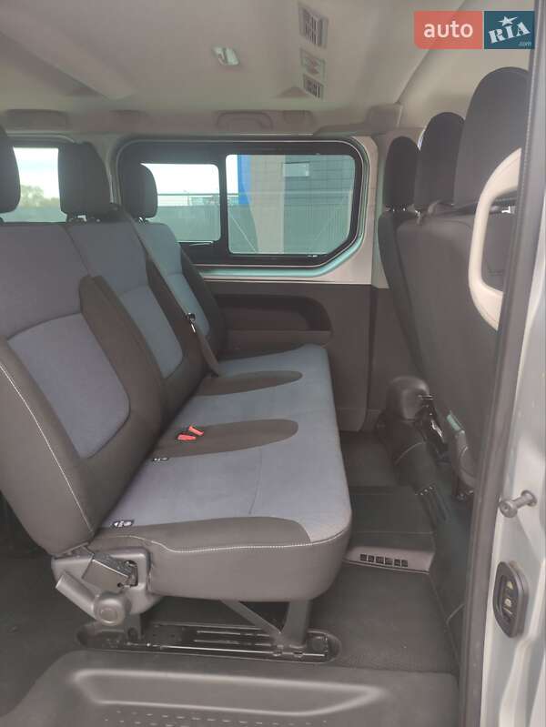 Минивэн Opel Vivaro 2015 в Бартатовом фото 62 Минивэн Opel Vivaro 2015 в Бартатовом