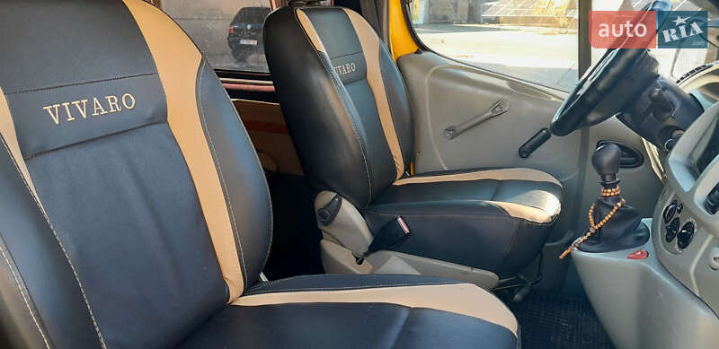 Минивэн Opel Vivaro 2004 в Кицмани фото 7 Минивэн Opel Vivaro 2004 в Кицмани