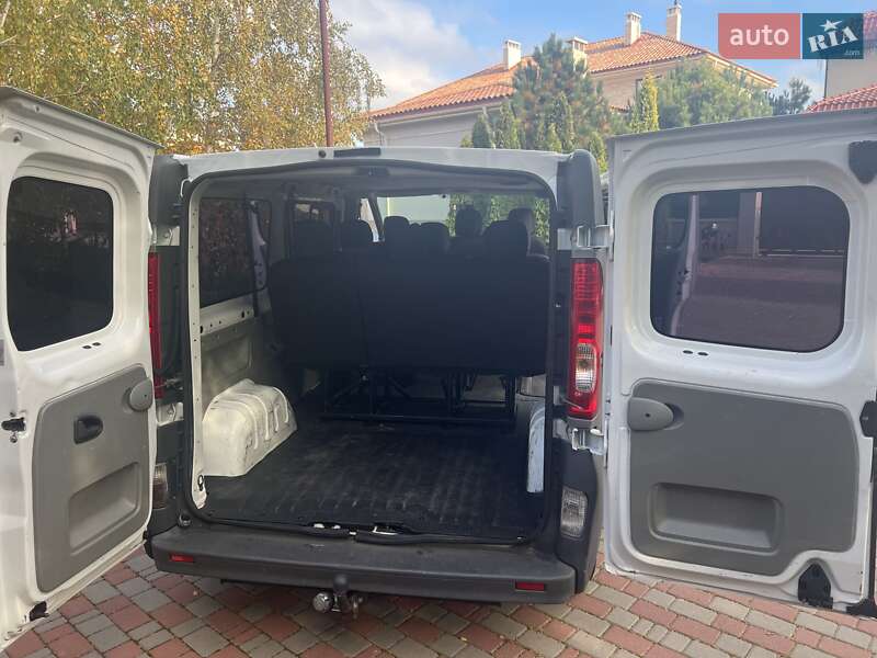 Минивэн Opel Vivaro 2008 в Одессе
