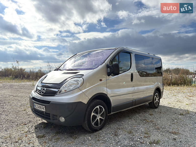 Opel Vivaro 2010