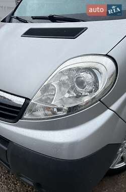 Мінівен Opel Vivaro 2008 в  фото 13 Мінівен Opel Vivaro 2008 в