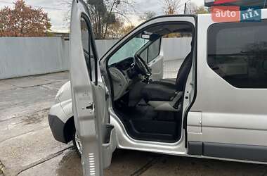 Мінівен Opel Vivaro 2008 в  фото 23 Мінівен Opel Vivaro 2008 в