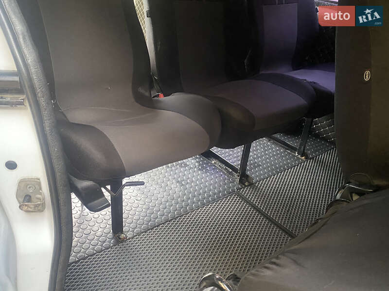 Минивэн Opel Vivaro 2006 в Трускавце фото 43 Минивэн Opel Vivaro 2006 в Трускавце