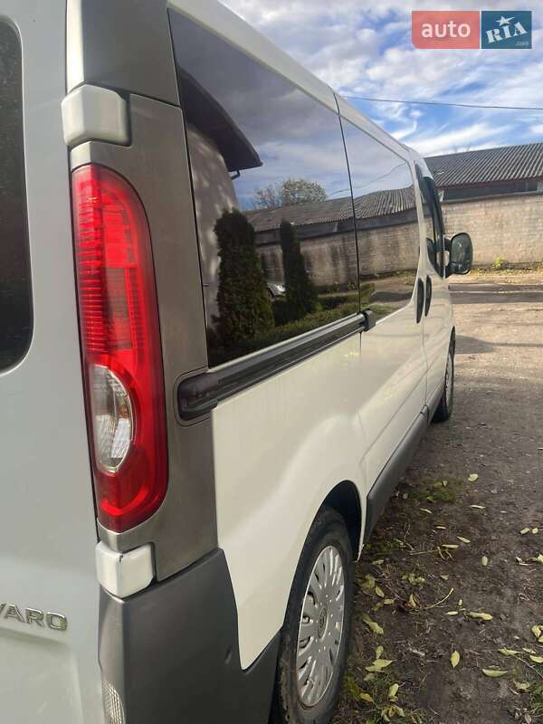Мінівен Opel Vivaro 2008 в Львові фото 5 Мінівен Opel Vivaro 2008 в Львові