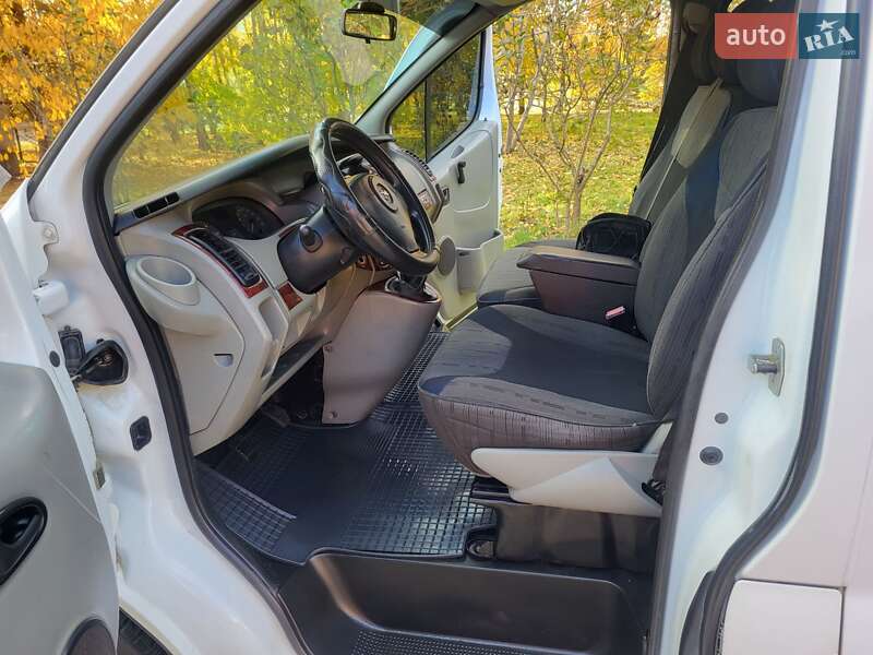 Мінівен Opel Vivaro 2006 в Хмельницькому фото 56 Мінівен Opel Vivaro 2006 в Хмельницькому