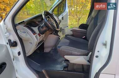 Минивэн Opel Vivaro 2006 в 
