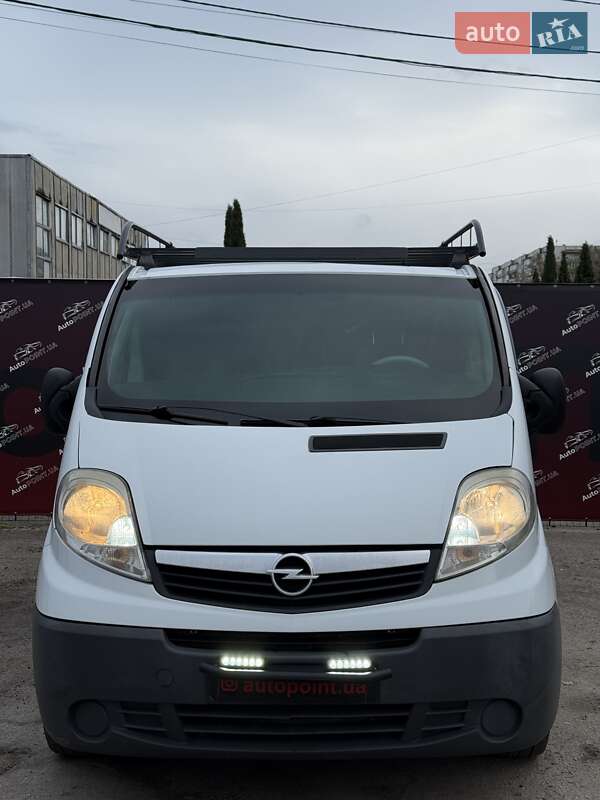 Opel Vivaro 2011 Opel Vivaro 2011
