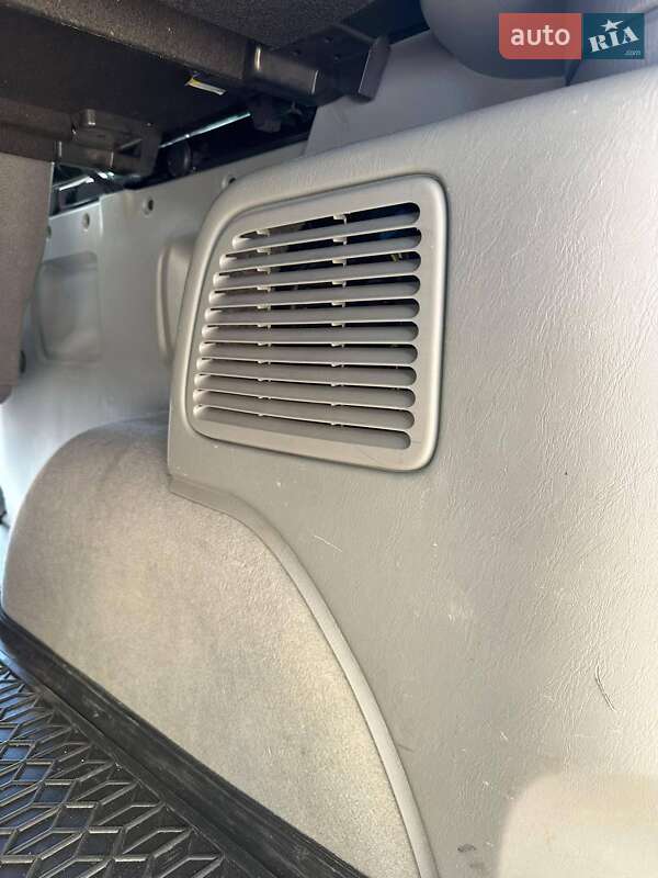 Минивэн Opel Vivaro 2014 в Измаиле фото 25 Минивэн Opel Vivaro 2014 в Измаиле