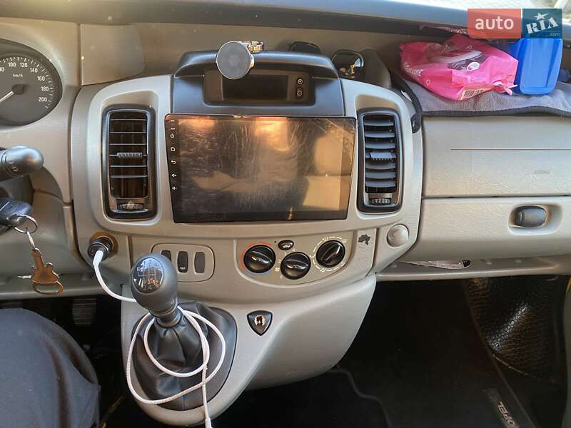 Минивэн Opel Vivaro 2006 в Тростянце фото 12 Минивэн Opel Vivaro 2006 в Тростянце