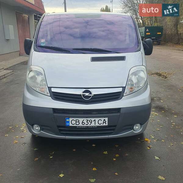 Минивэн Opel Vivaro 2013 в Прилуках фото Минивэн Opel Vivaro 2013 в Прилуках