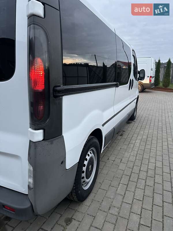 Минивэн Opel Vivaro 2005 в Луцке фото 9 Минивэн Opel Vivaro 2005 в Луцке