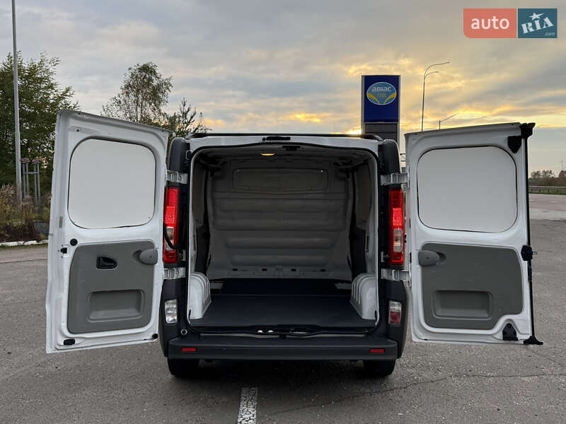 Грузовой фургон Opel Vivaro 2014 в Радивилове фото 28 Грузовой фургон Opel Vivaro 2014 в Радивилове