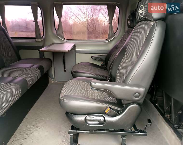 Минивэн Opel Vivaro 2007 в Харькове фото 11 Минивэн Opel Vivaro 2007 в Харькове