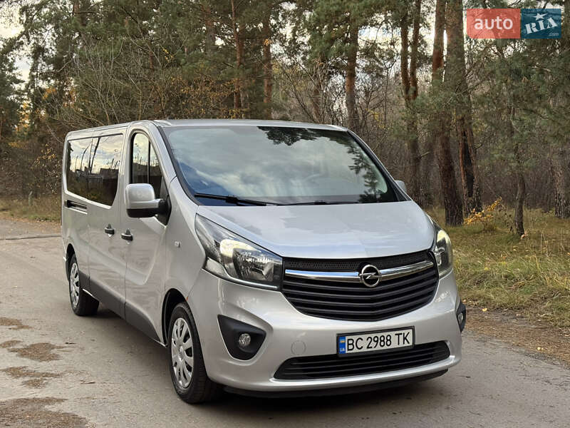 Минивэн Opel Vivaro 2016 в Киеве фото 7 Минивэн Opel Vivaro 2016 в Киеве