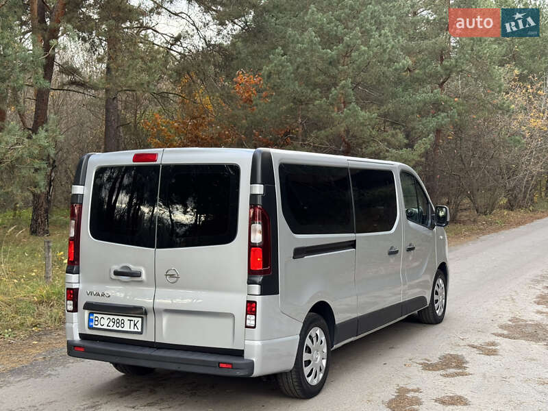 Минивэн Opel Vivaro 2016 в Киеве фото 8 Минивэн Opel Vivaro 2016 в Киеве
