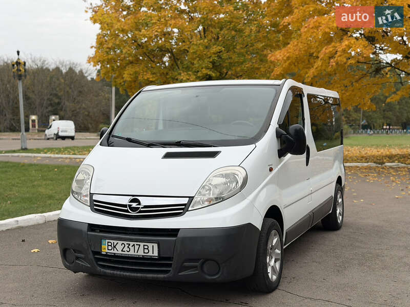 Минивэн Opel Vivaro 2006 в Ровно фото 6 Минивэн Opel Vivaro 2006 в Ровно