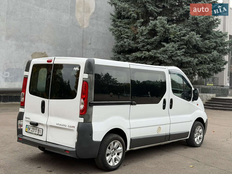 Минивэн Opel Vivaro 2006 в Ровно фото 27 Минивэн Opel Vivaro 2006 в Ровно