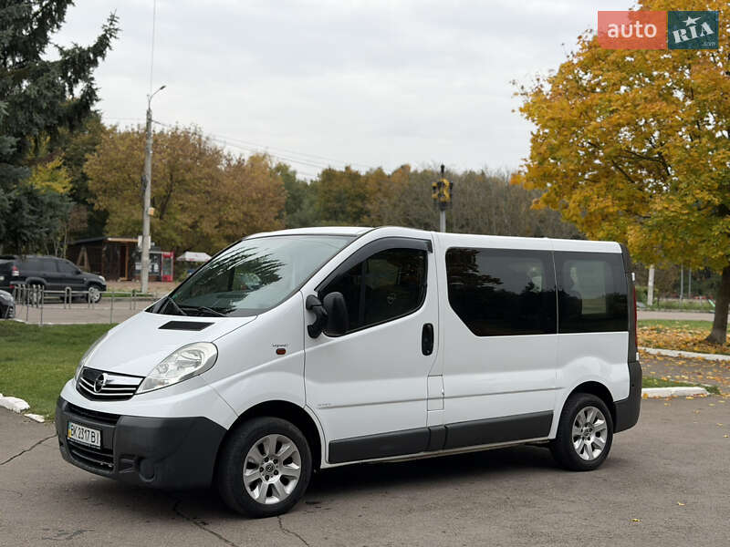 Минивэн Opel Vivaro 2006 в Ровно фото 31 Минивэн Opel Vivaro 2006 в Ровно
