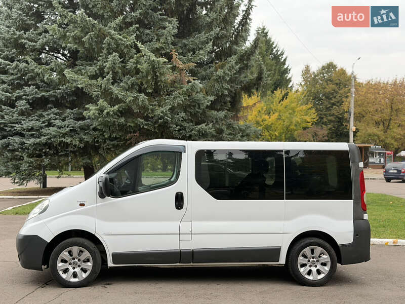 Минивэн Opel Vivaro 2006 в Ровно фото 34 Минивэн Opel Vivaro 2006 в Ровно