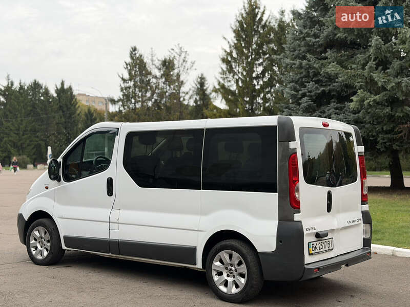 Минивэн Opel Vivaro 2006 в Ровно фото 38 Минивэн Opel Vivaro 2006 в Ровно