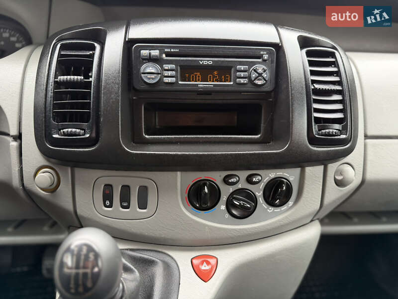 Минивэн Opel Vivaro 2006 в Ровно фото 54 Минивэн Opel Vivaro 2006 в Ровно