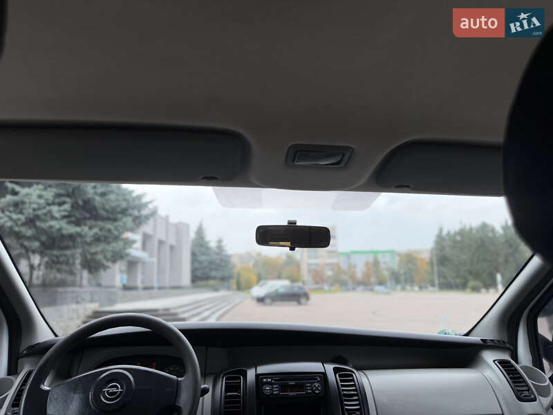 Минивэн Opel Vivaro 2006 в Ровно фото 58 Минивэн Opel Vivaro 2006 в Ровно