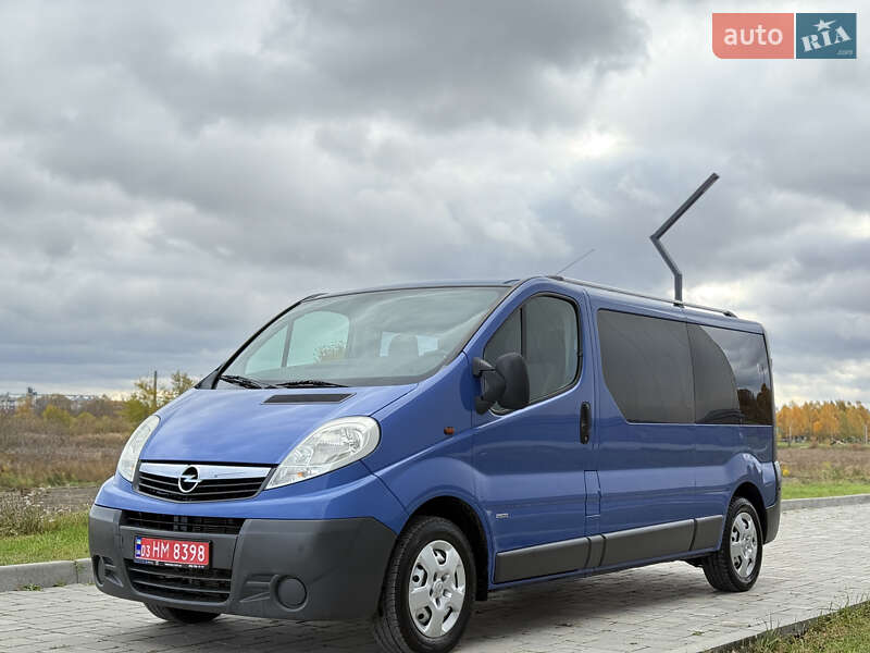 Opel Vivaro 2009 Opel Vivaro 2009