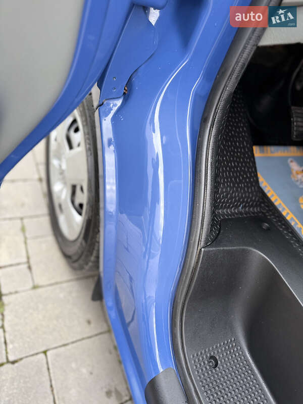 Минивэн Opel Vivaro 2009 в Ровно фото 16 Минивэн Opel Vivaro 2009 в Ровно