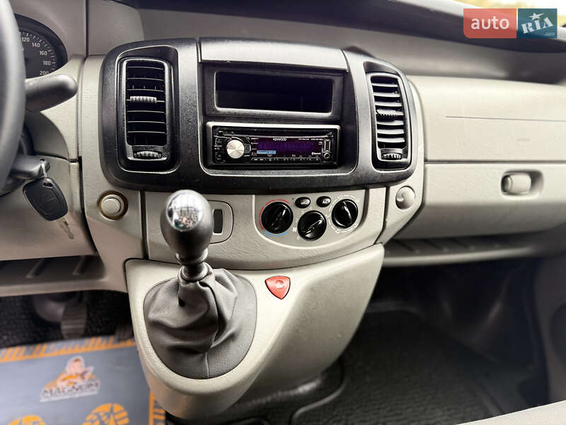 Минивэн Opel Vivaro 2009 в Ровно фото 21 Минивэн Opel Vivaro 2009 в Ровно