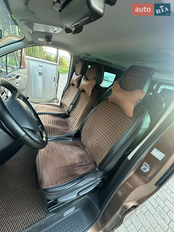 Минивэн Opel Vivaro 2016 в Черновцах фото 13 Минивэн Opel Vivaro 2016 в Черновцах