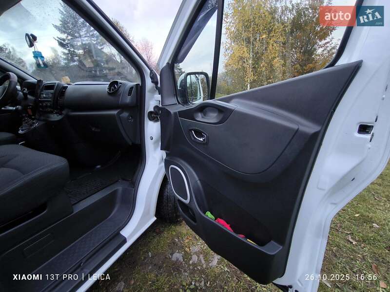 Минивэн Opel Vivaro 2017 в Ивано-Франковске