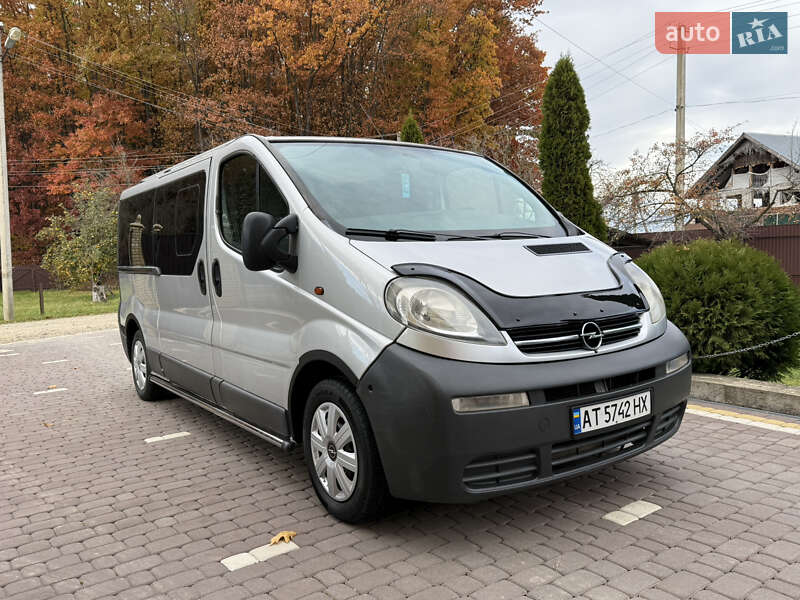 Мінівен Opel Vivaro 2004 в Косові фото 2 Мінівен Opel Vivaro 2004 в Косові