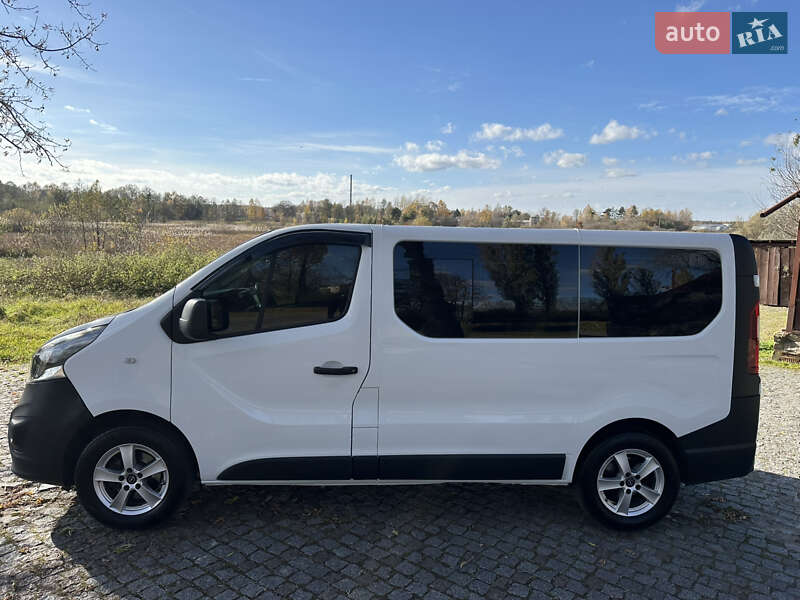 Минивэн Opel Vivaro 2016 в Львове фото 2 Минивэн Opel Vivaro 2016 в Львове
