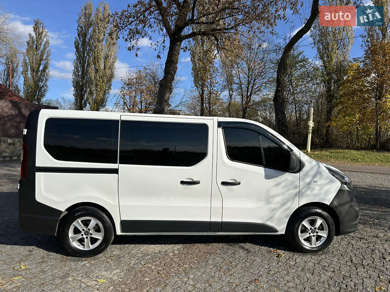 Минивэн Opel Vivaro 2016 в Львове фото 10 Минивэн Opel Vivaro 2016 в Львове