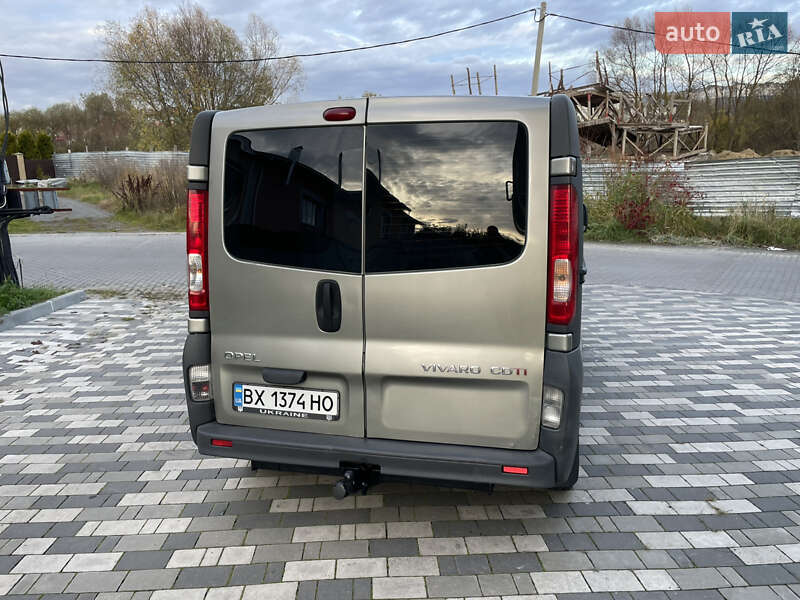 Мінівен Opel Vivaro 2007 в Хмельницькому фото 10 Мінівен Opel Vivaro 2007 в Хмельницькому
