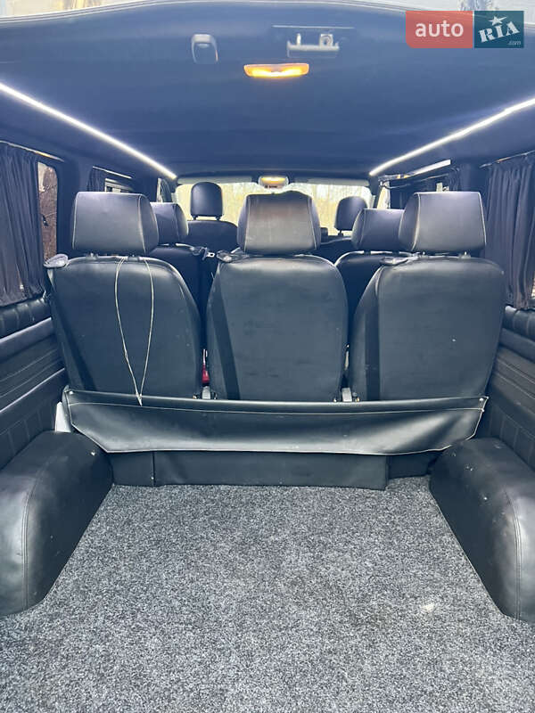 Минивэн Opel Vivaro 2017 в Киеве фото 13 Минивэн Opel Vivaro 2017 в Киеве