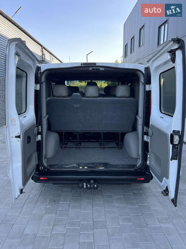 Минивэн Opel Vivaro 2011 в Луцке фото 15 Минивэн Opel Vivaro 2011 в Луцке