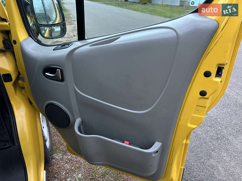 Грузовой фургон Opel Vivaro 2010 в Киеве фото 8 Грузовой фургон Opel Vivaro 2010 в Киеве