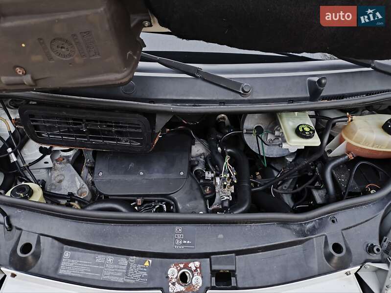 Минивэн Opel Vivaro 2006 в Виннице