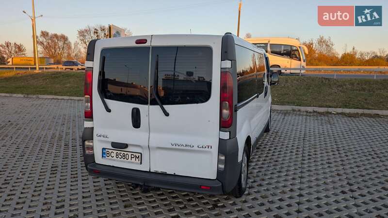 Мінівен Opel Vivaro 2007 в Львові