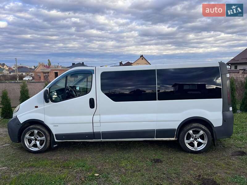 Минивэн Opel Vivaro 2004 в Ровно фото 16 Минивэн Opel Vivaro 2004 в Ровно