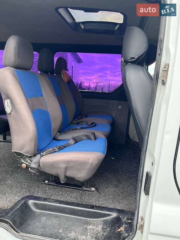 Минивэн Opel Vivaro 2004 в Ровно фото 24 Минивэн Opel Vivaro 2004 в Ровно