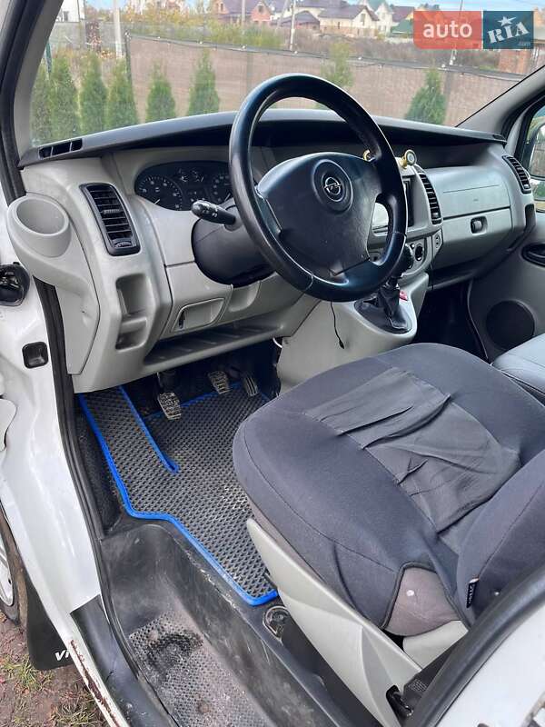 Минивэн Opel Vivaro 2004 в Ровно фото 28 Минивэн Opel Vivaro 2004 в Ровно